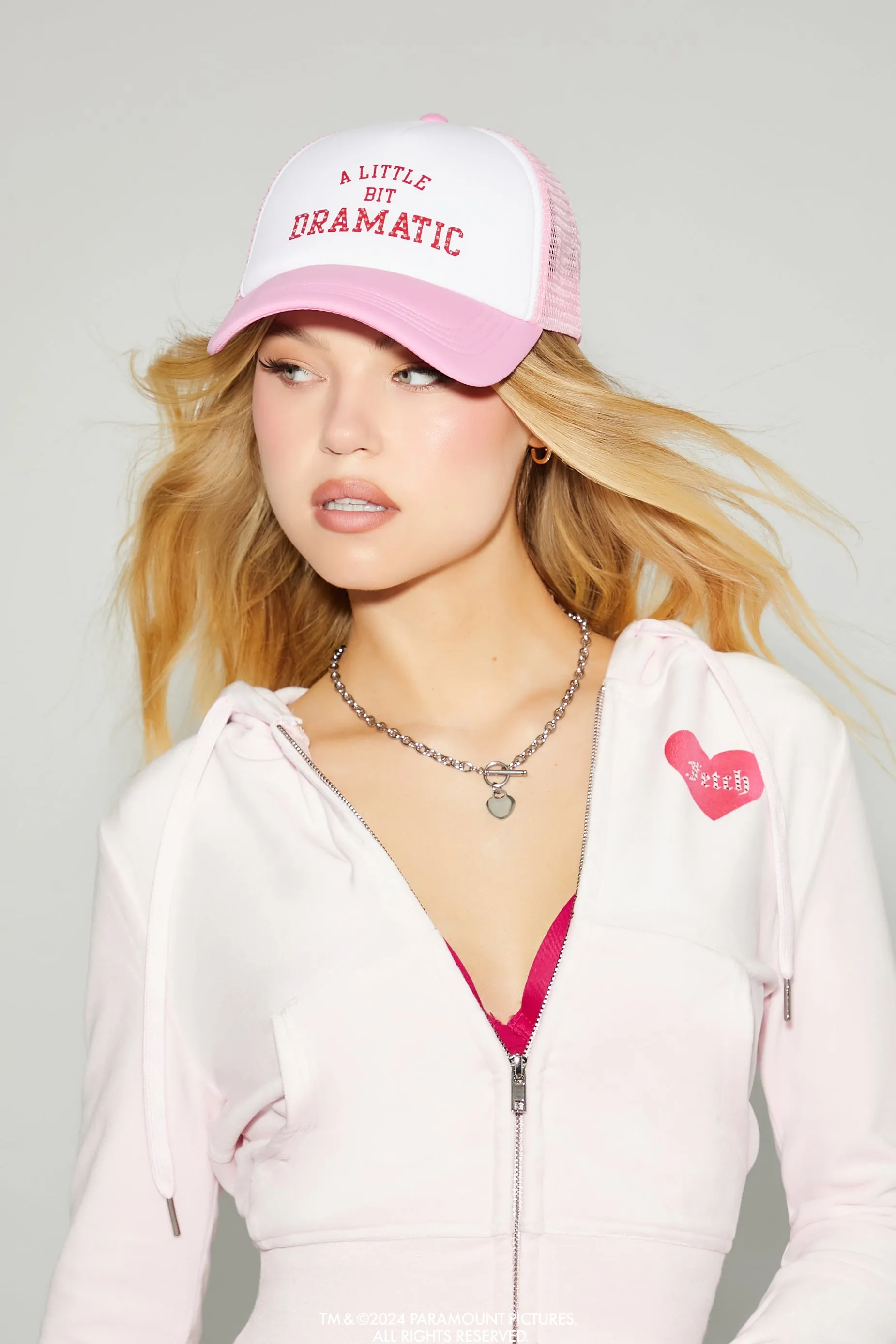 Casquette de style camionneur à imprimé Mean Girls Little Bit Dramatic sold by Urban Planet