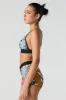 Ensemble avec bralette triangulaire et caleçon à imprimé Tom & Jerry sold by Urban Planet