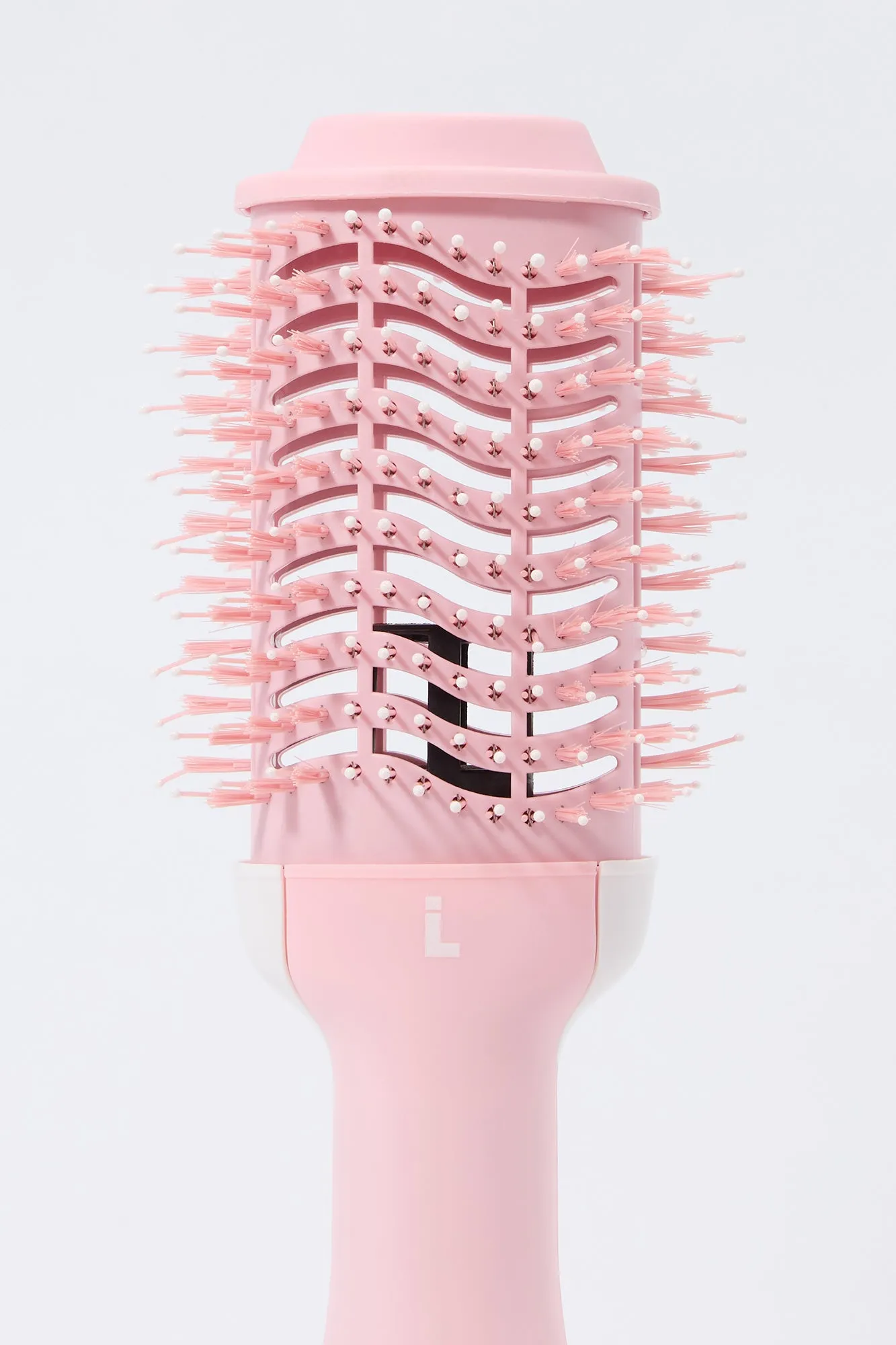 Brosse sèche-cheveux sold by Urban Planet product image thumbnail 2