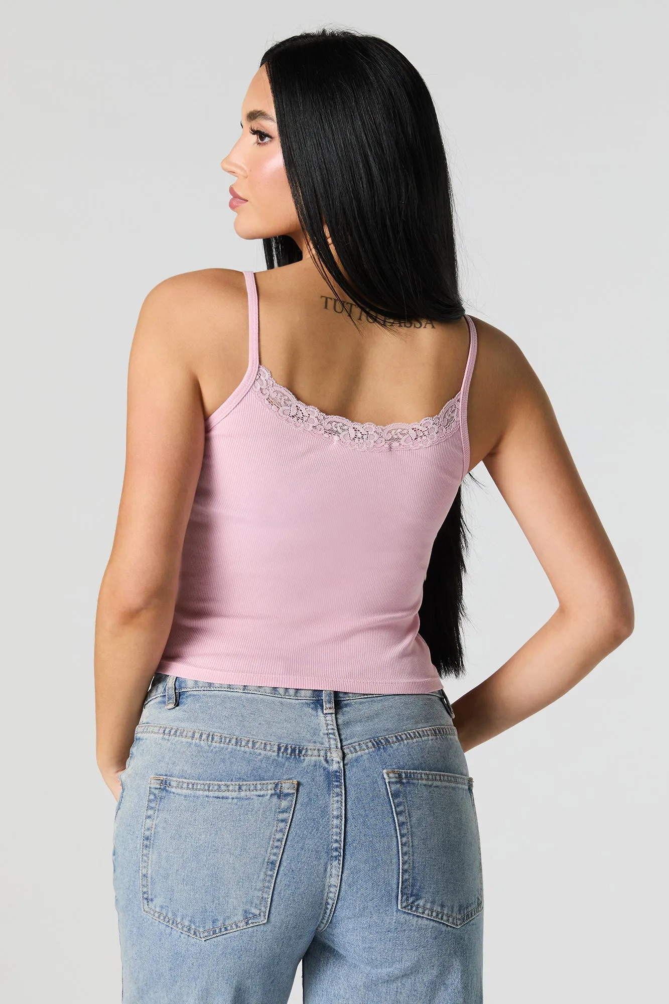 Camisole côtelée courte avec liséré de dentelle sold by Urban Planet product image thumbnail 2