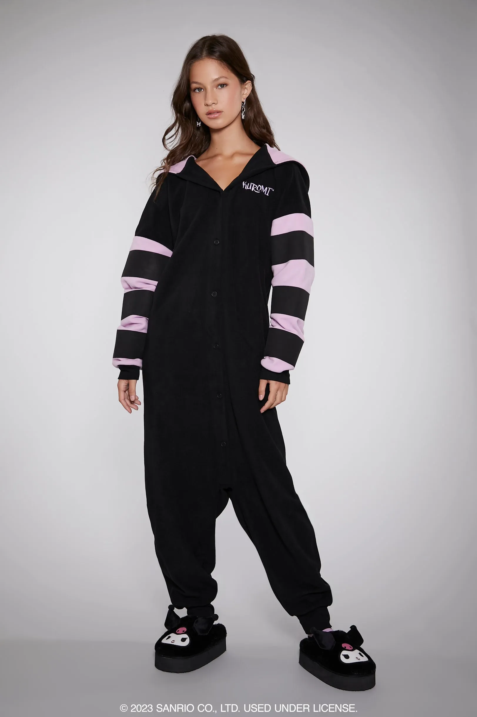 Justaucorps de pyjama en molleton à imprimé Kuromi sold by Urban Planet product image thumbnail 3