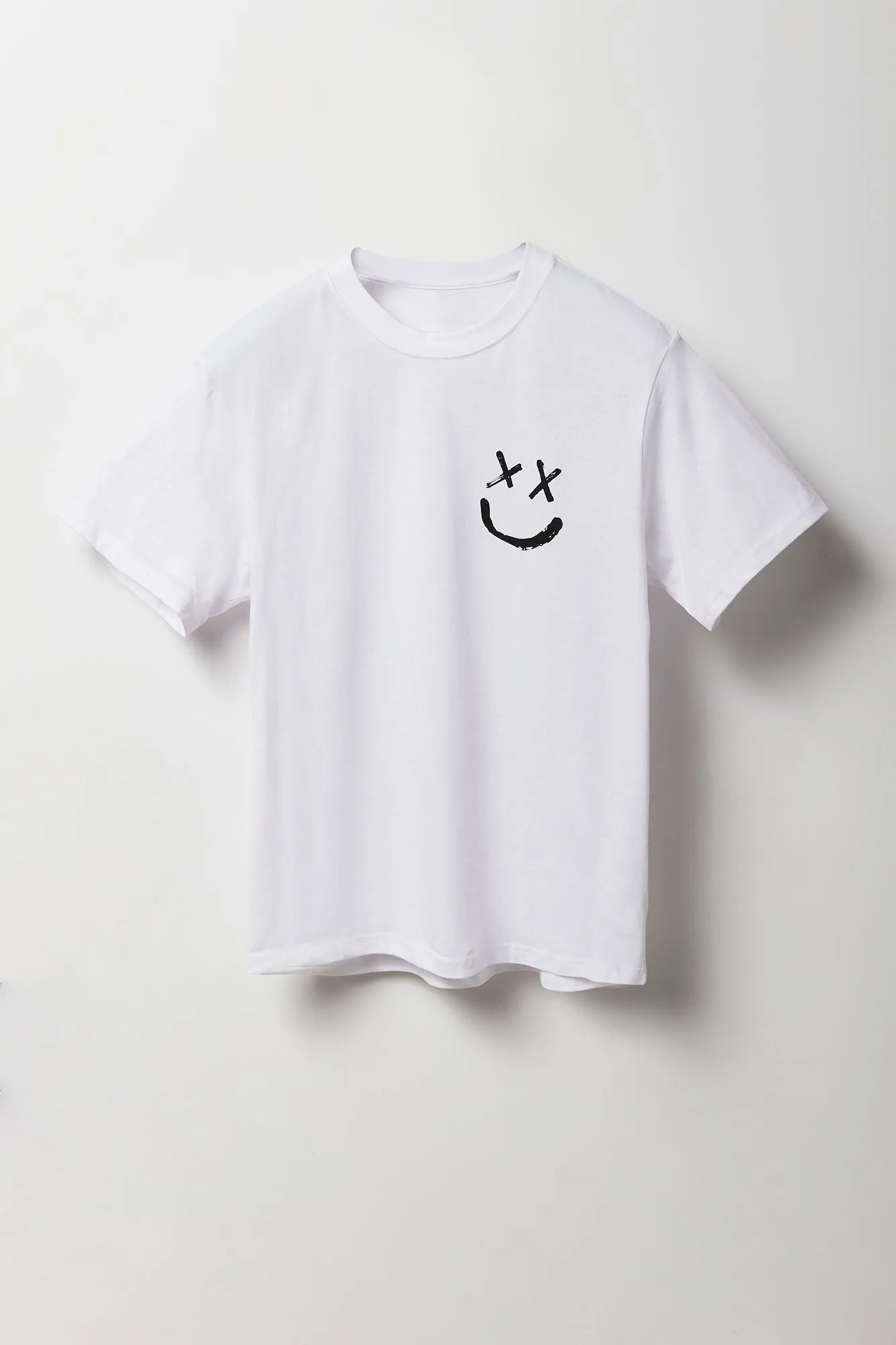 T-shirt à imprimé Smile sold by Urban Planet