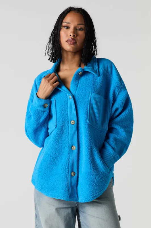 Surchemise en sherpa sold by Urban Planet