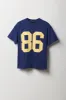 T-shirt de coupe garçonne à imprimé 86 sold by Urban Planet