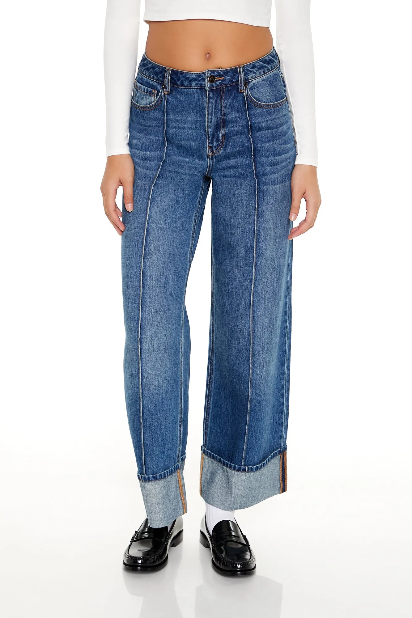 Jean à jambe large et taille haute avec revers sold by Urban Planet product image thumbnail 2