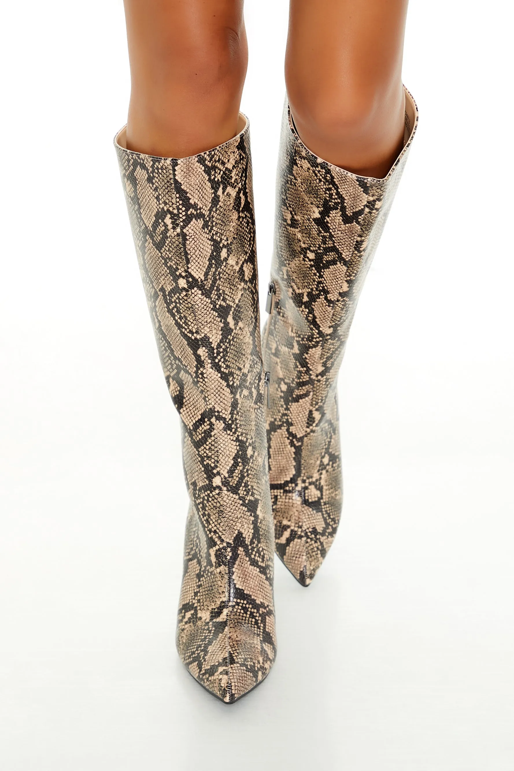 Bottes stiletto en similipeau de serpent sold by Urban Planet product image thumbnail 2