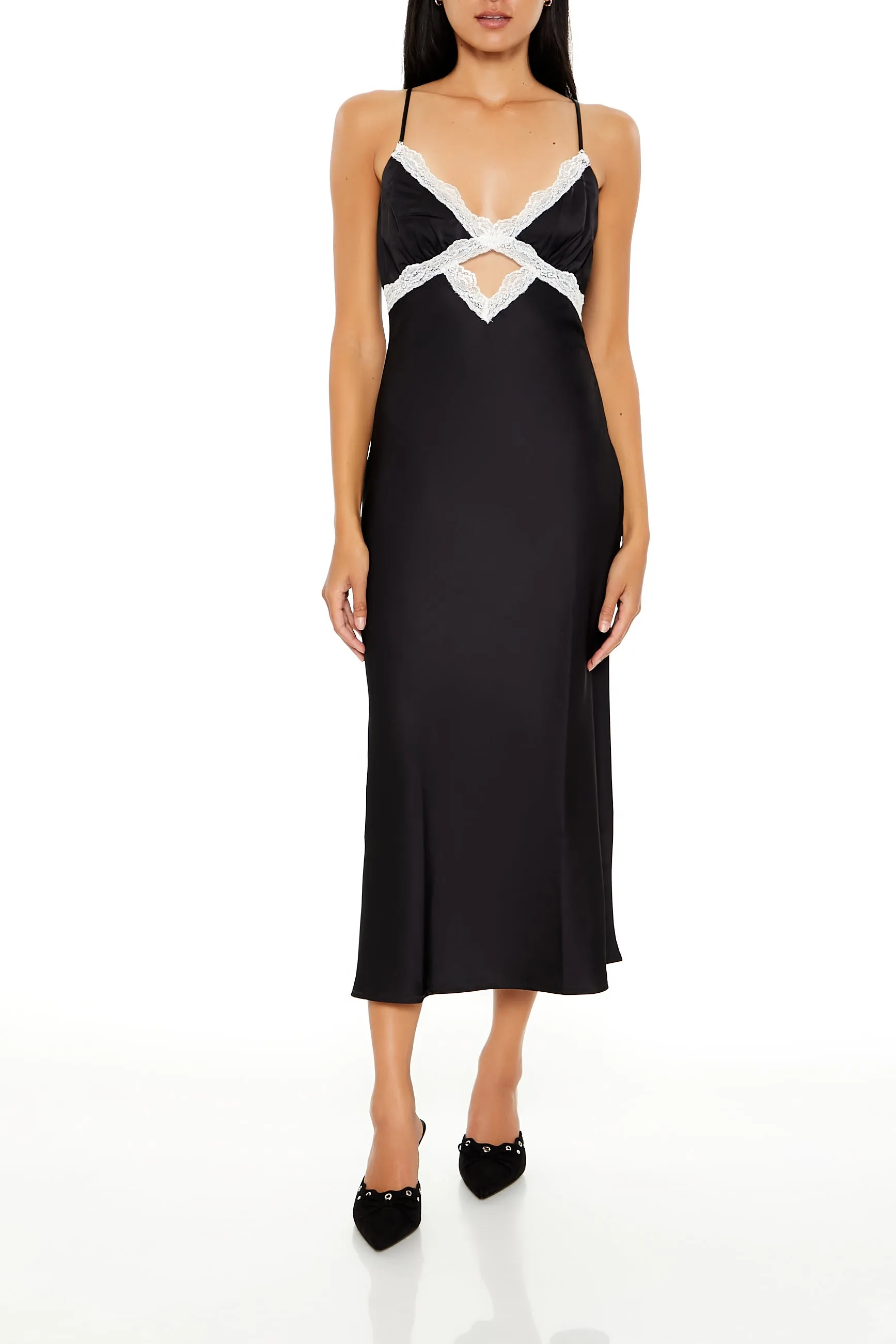 Robe maxi à enfiler avec liséré de dentelle sold by Urban Planet