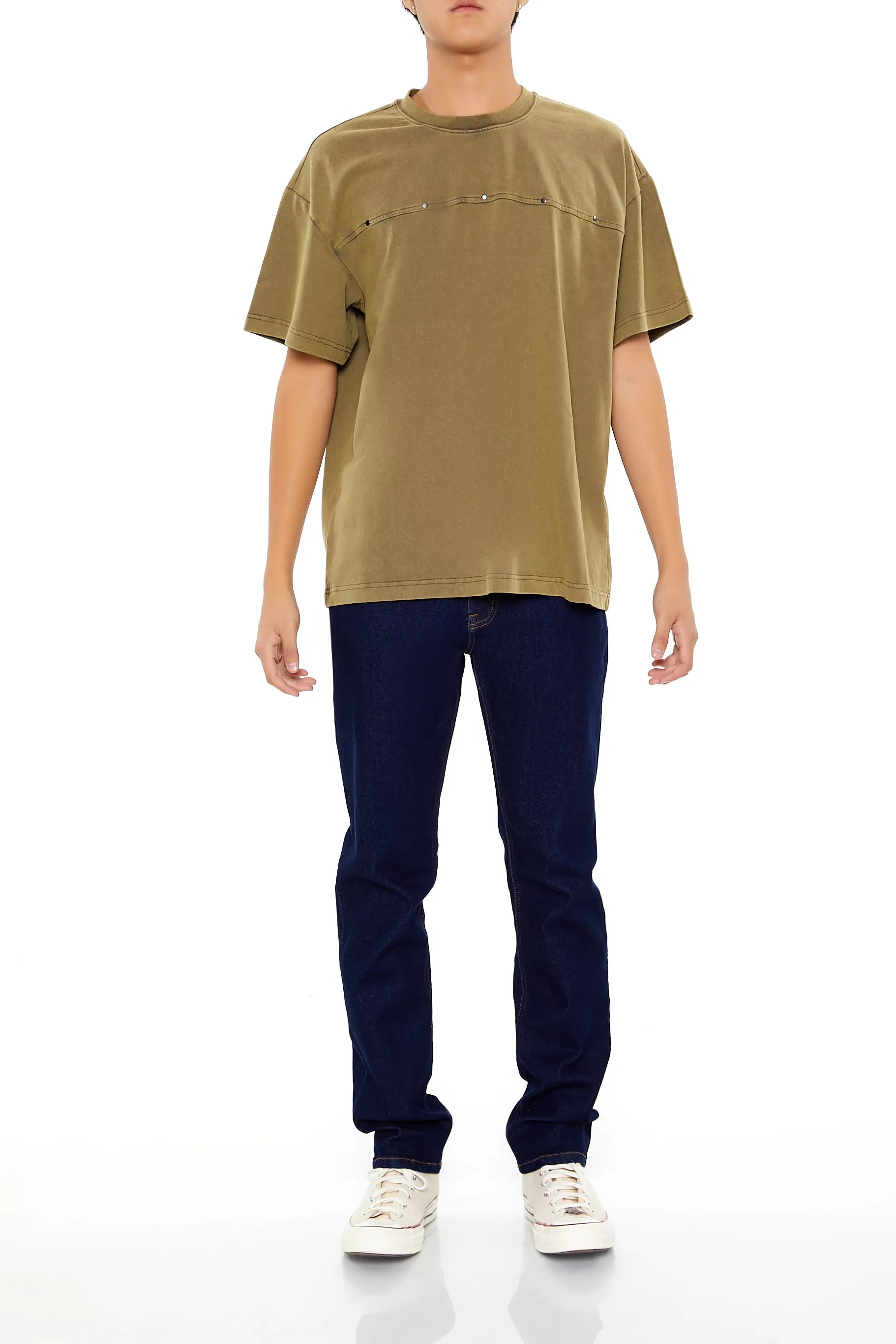 T-shirt surdimensionné délavé clouté sold by Urban Planet product image thumbnail 3