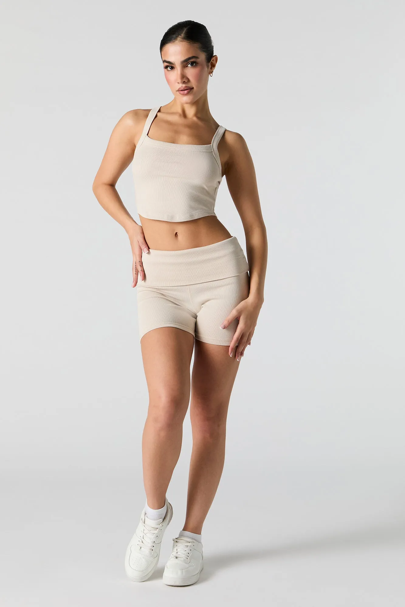 Short côtelé à bande de taille repliée Active sold by Urban Planet product image thumbnail 3