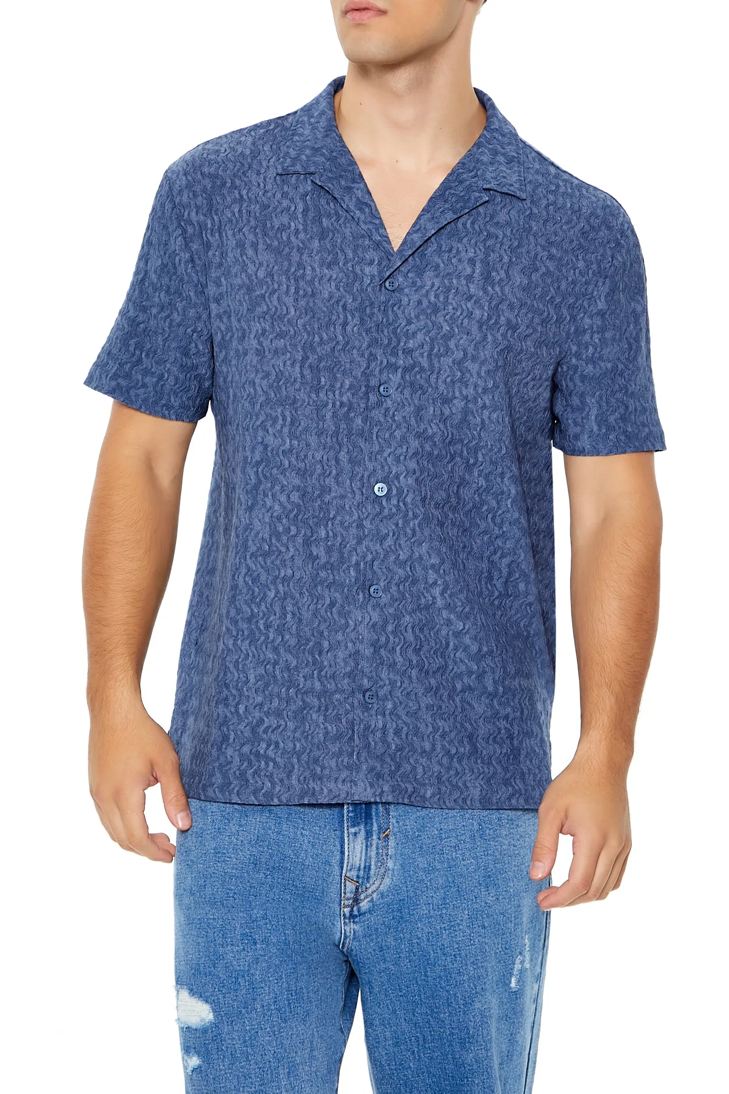 Haut boutonné texturé sold by Urban Planet