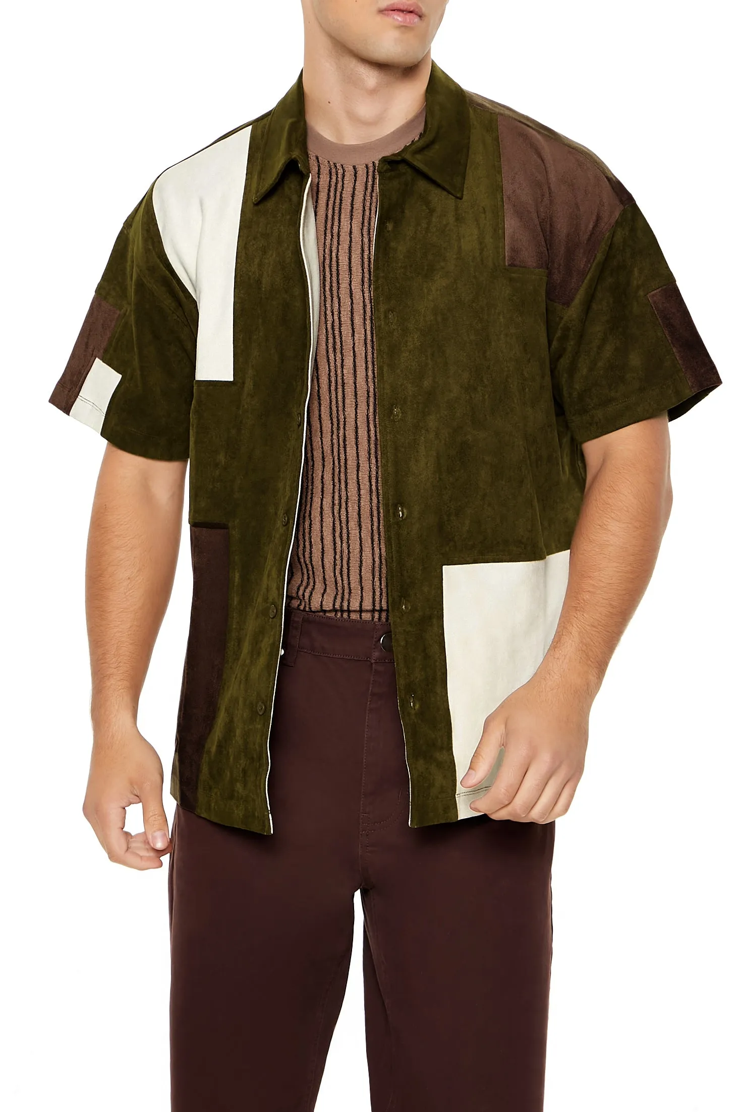 Haut boutonné en similisuède avec blocs de couleurs sold by Urban Planet