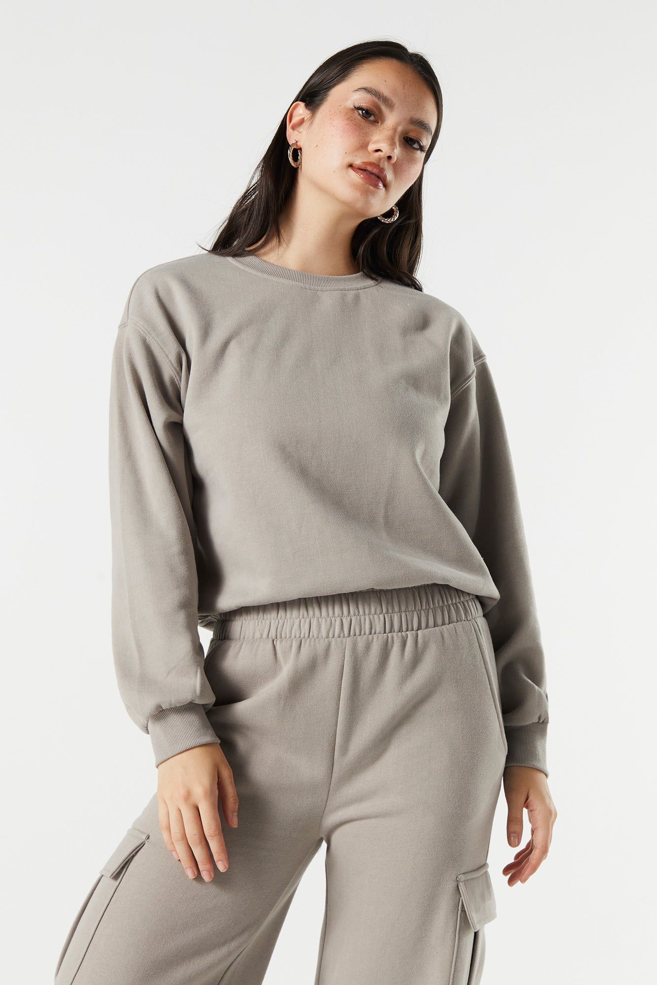 Chandail ras du cou surdimensionné en molleton sold by Urban Planet product image thumbnail 10