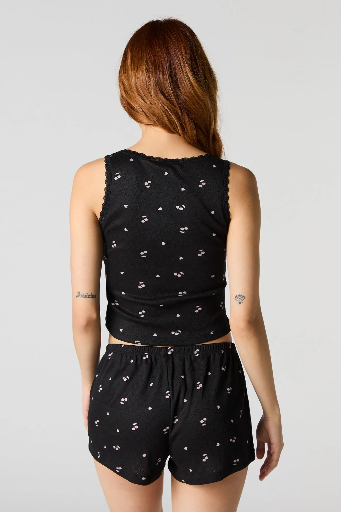 Ensemble-pyjama deux pièces camisole à bordure en dentelle et short imprimés sold by Urban Planet product image thumbnail 5