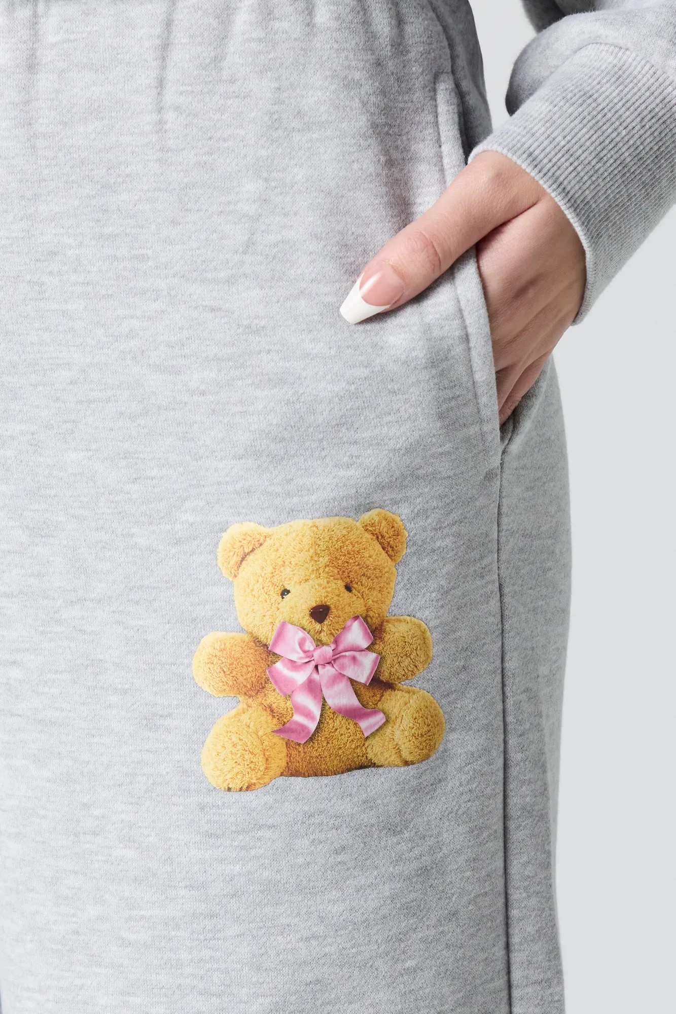 Graphic Fleece Wide Leg Sweatpant sold by Urban Planet product image thumbnail 4