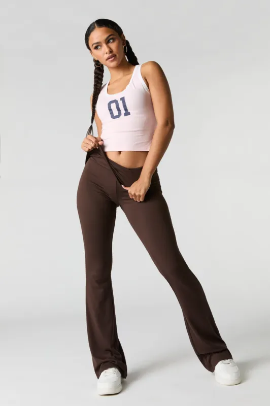 Legging doux à jambe évasée et taille repliée sold by Urban Planet