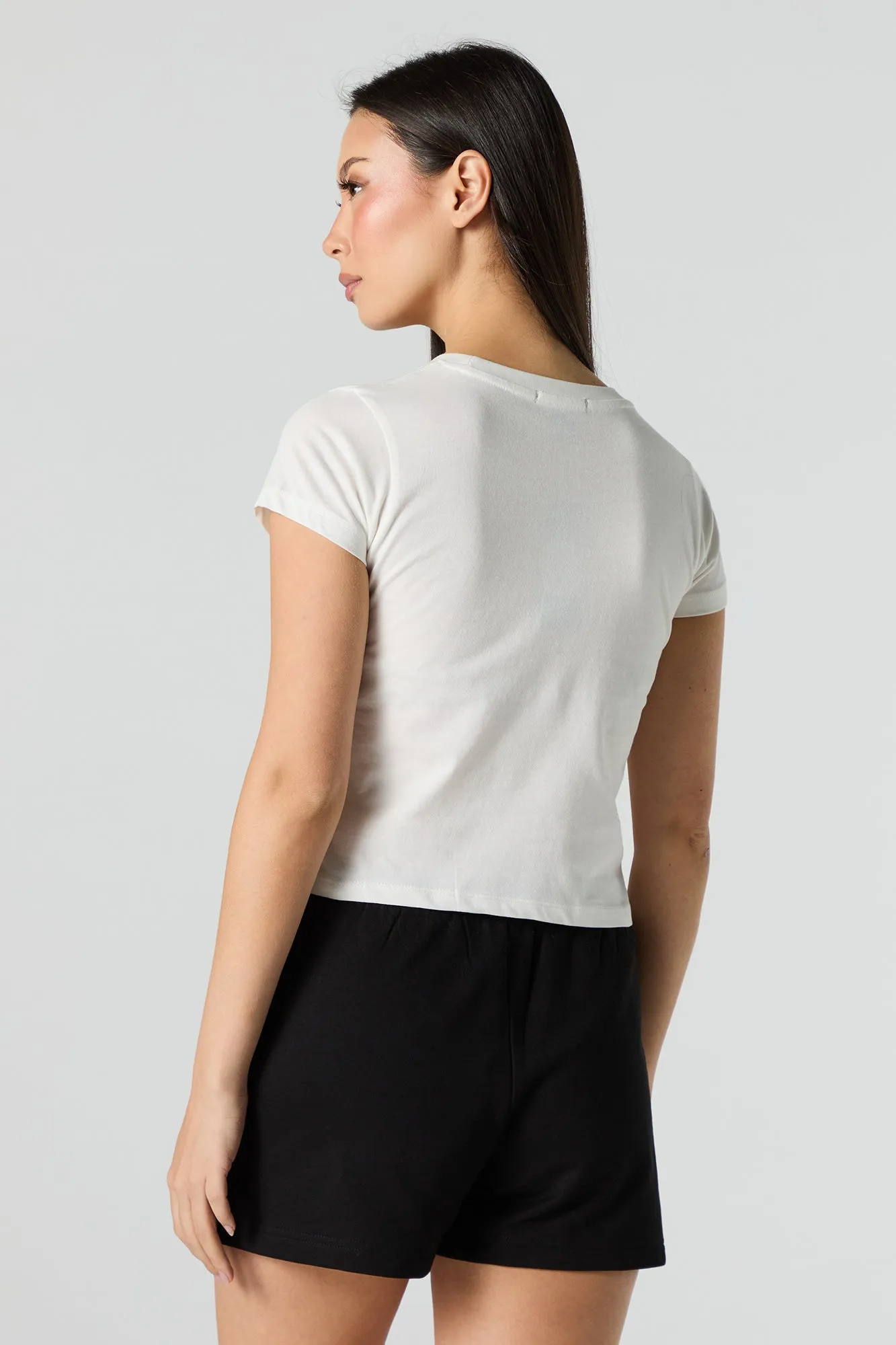 T-shirt ultracourt gris à imprimé Bow sold by Urban Planet product image thumbnail 2