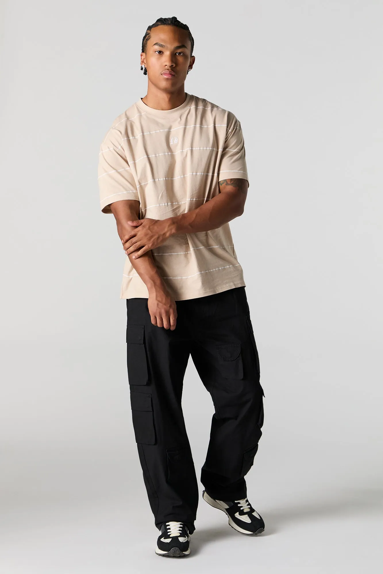 Pantalon cargo ample avec huit poches sold by Urban Planet product image thumbnail 5