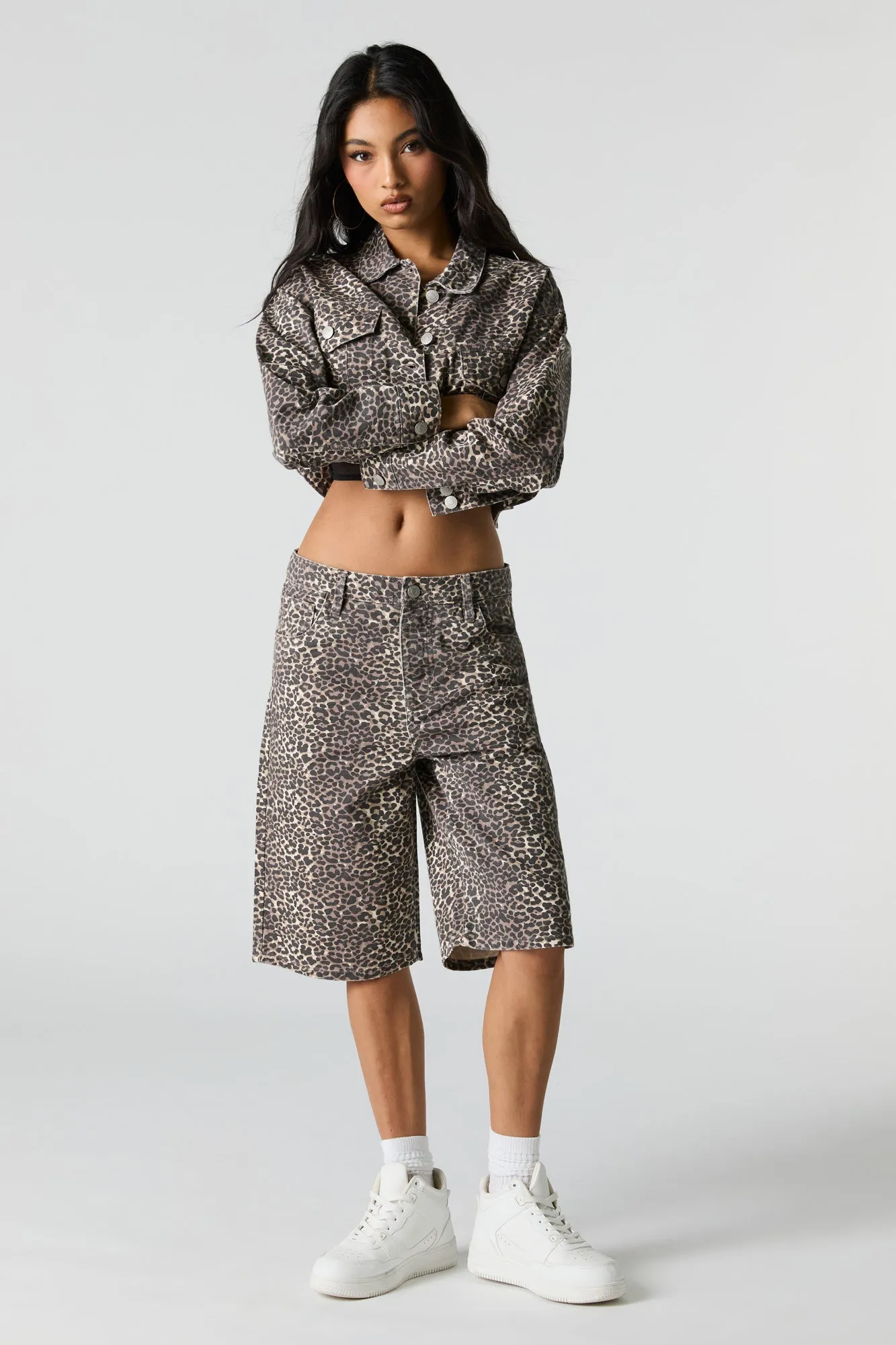 Jean-short en denim imprimé sold by Urban Planet product image thumbnail 5