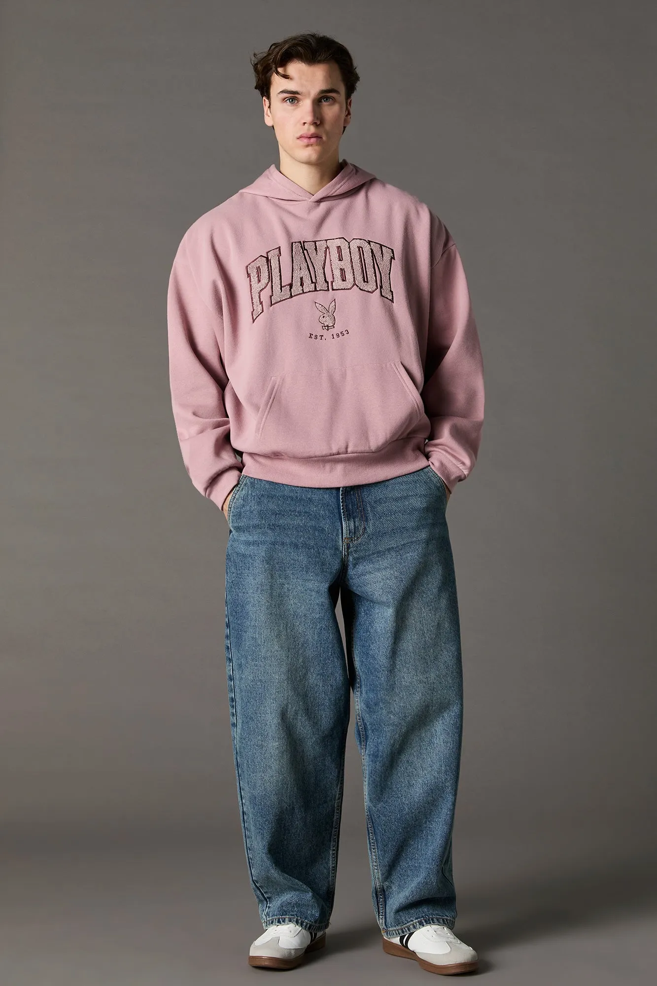 Haut à capuchon en molleton à broderie en chenille Playboy sold by Urban Planet product image thumbnail 3