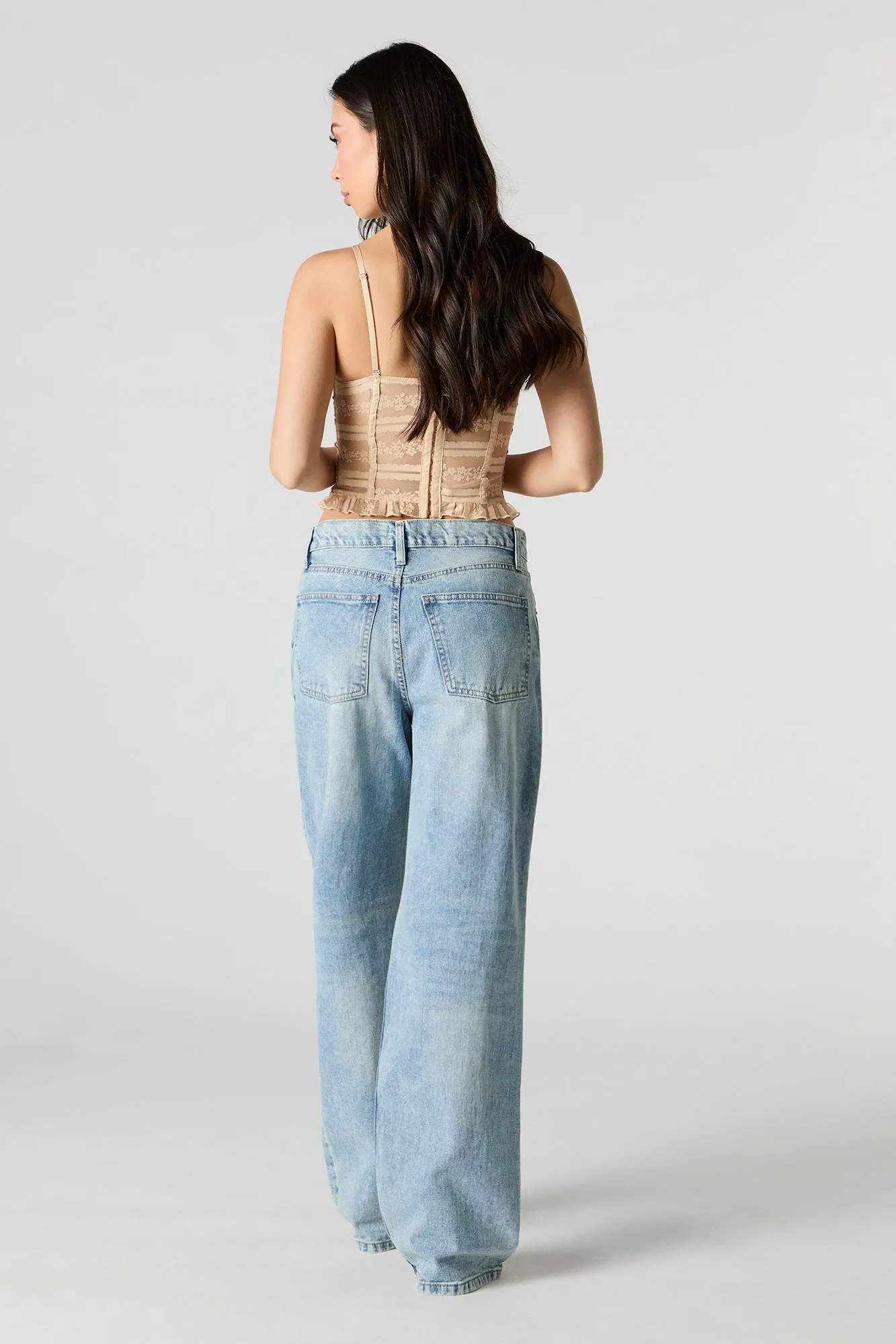 Jean à jambe large avec découpe de coeur et pierres du Rhin sold by Urban Planet product image thumbnail 3