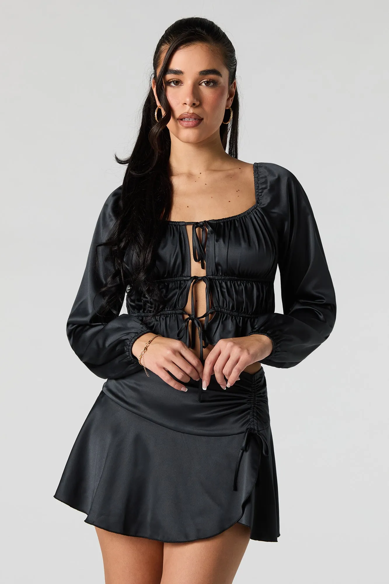 Minijupe en satin à taille coulissante sold by Urban Planet product image thumbnail 4