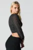 Haut boutonné court en chiffon imprimé avec encolure en V sold by Urban Planet