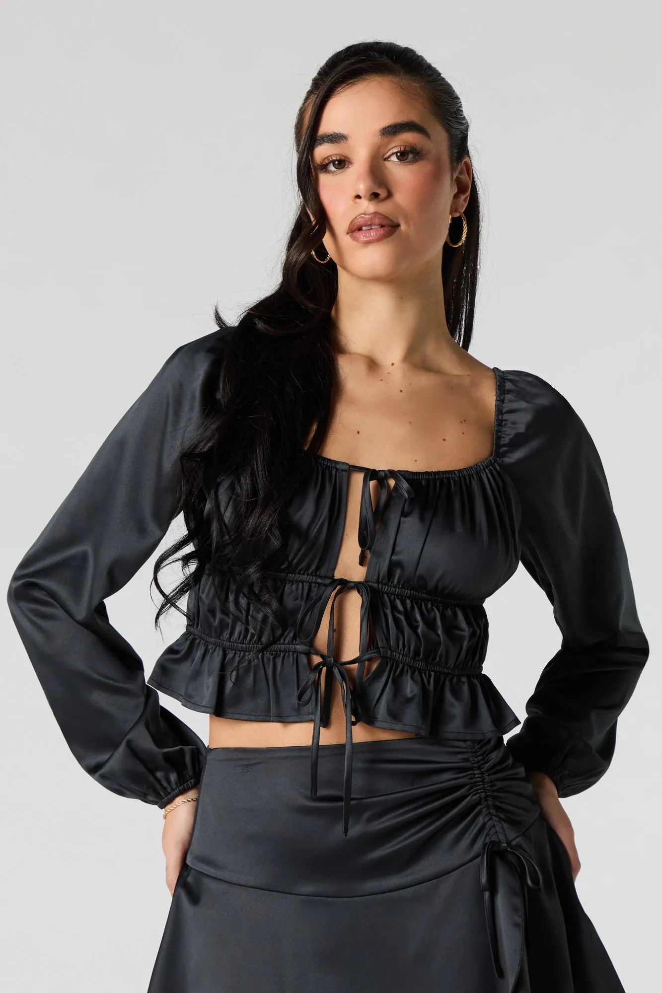 Haut à manches longues en satin avec attache sold by Urban Planet product image thumbnail 4