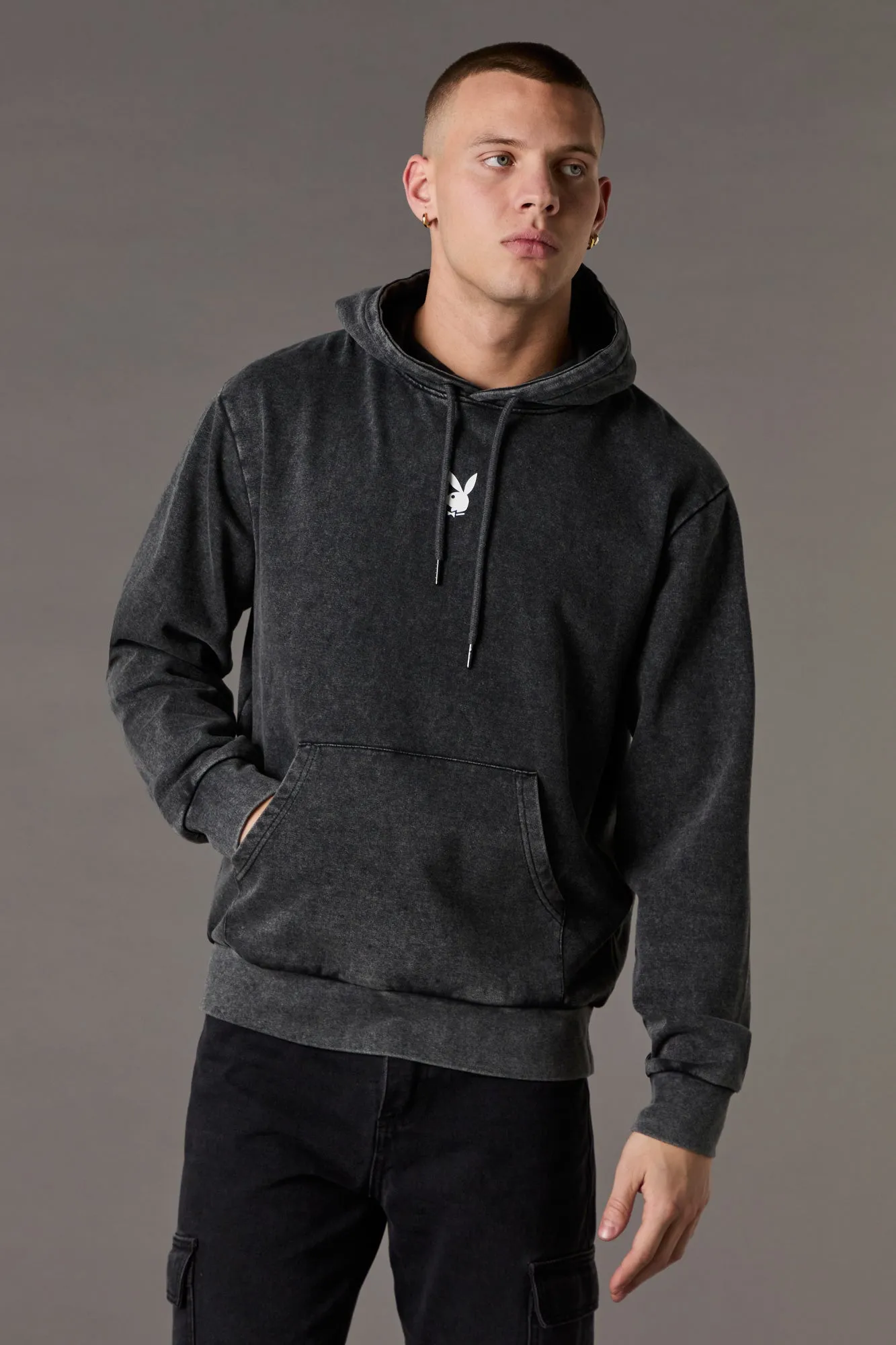 Haut à capuchon en molleton délavé à imprimé Playboy sold by Urban Planet product image thumbnail 5
