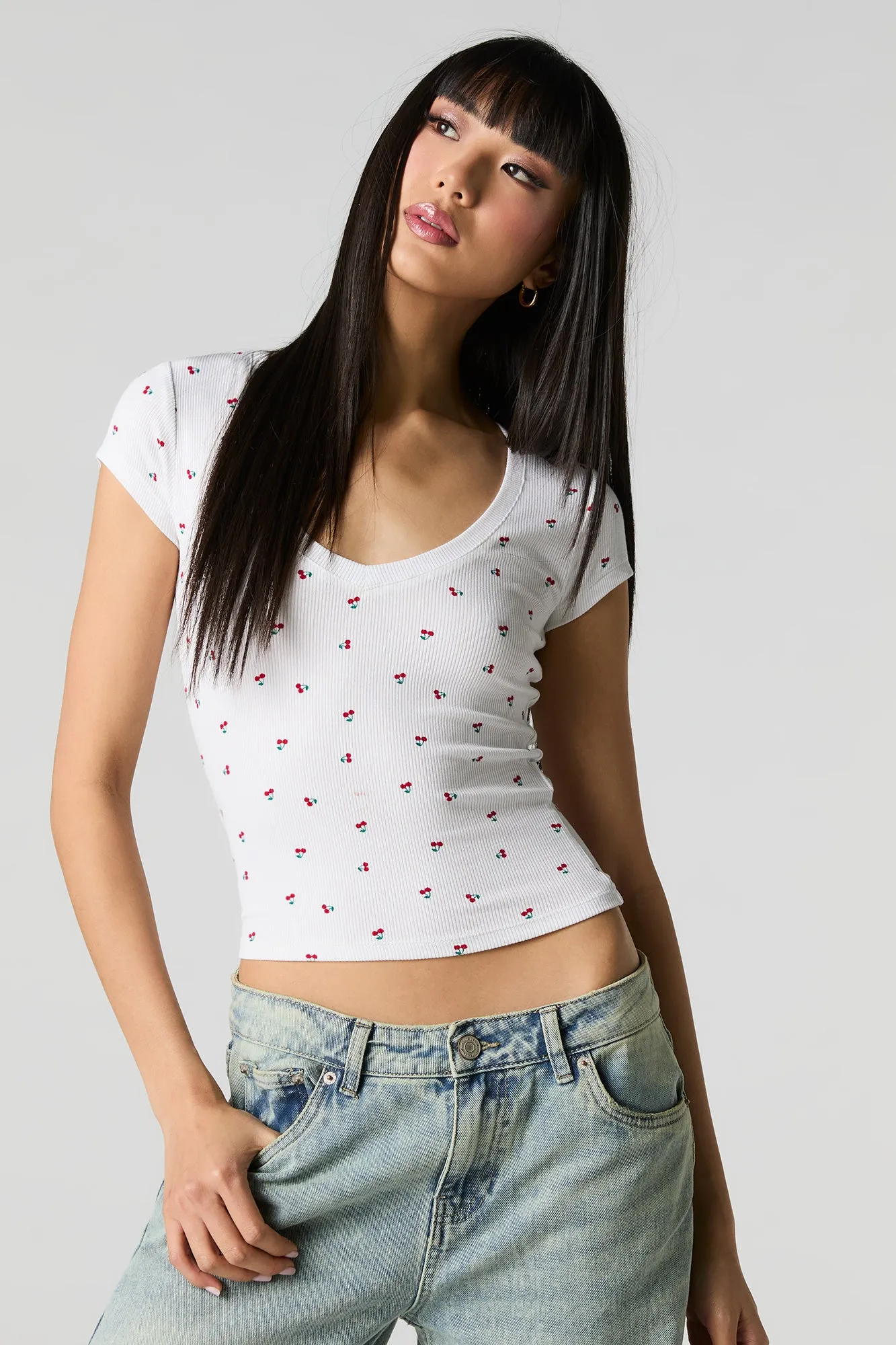 T-shirt côtelé à col en V sold by Urban Planet product image thumbnail 4