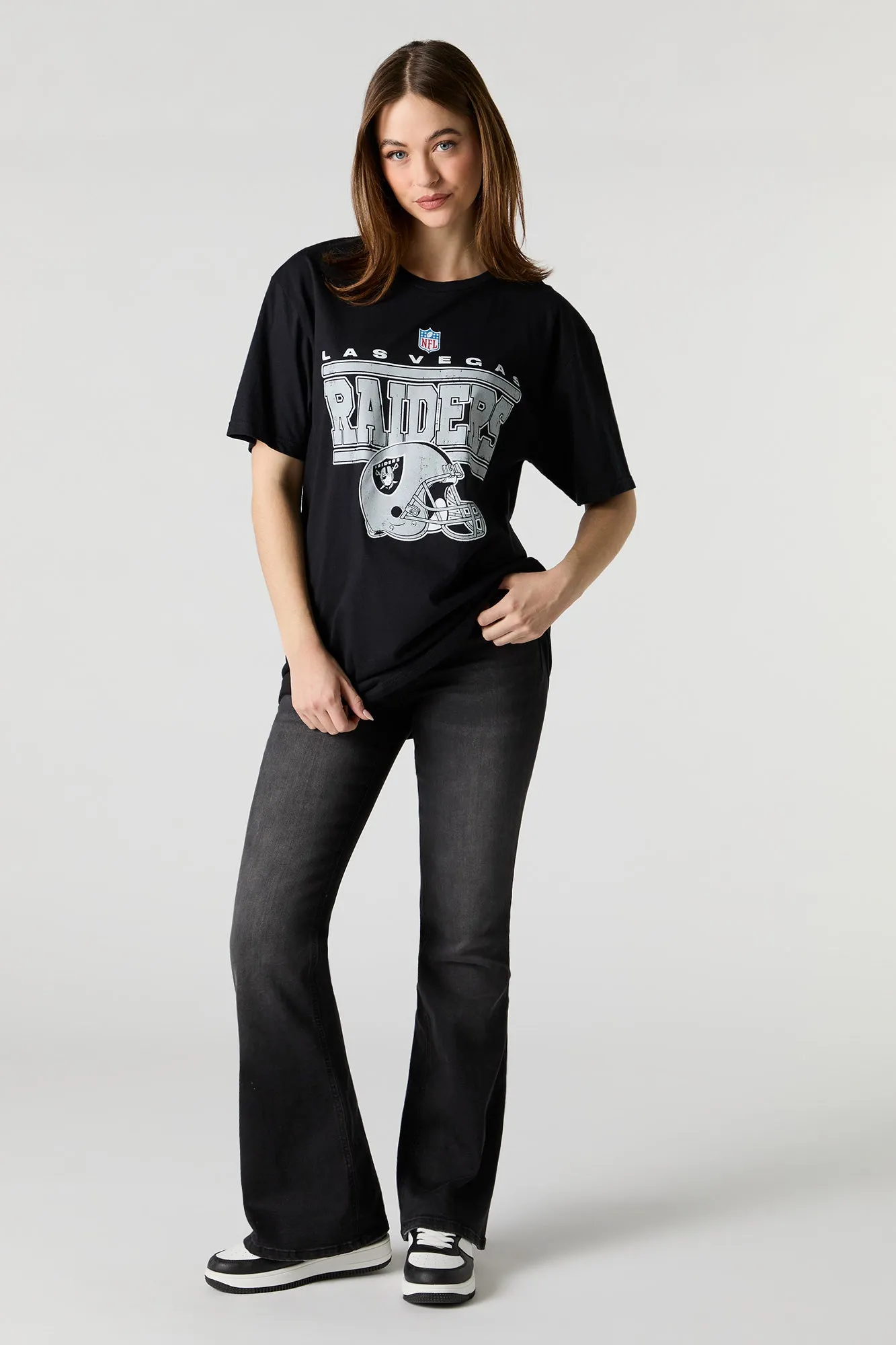 T-shirt à imprimé Las Vegas Raiders sold by Urban Planet product image thumbnail 3