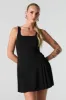 Minirobe plissée à encolure carrée sold by Urban Planet