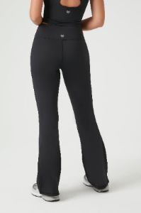 Legging sans couture à jambe évasée sold by Urban Planet