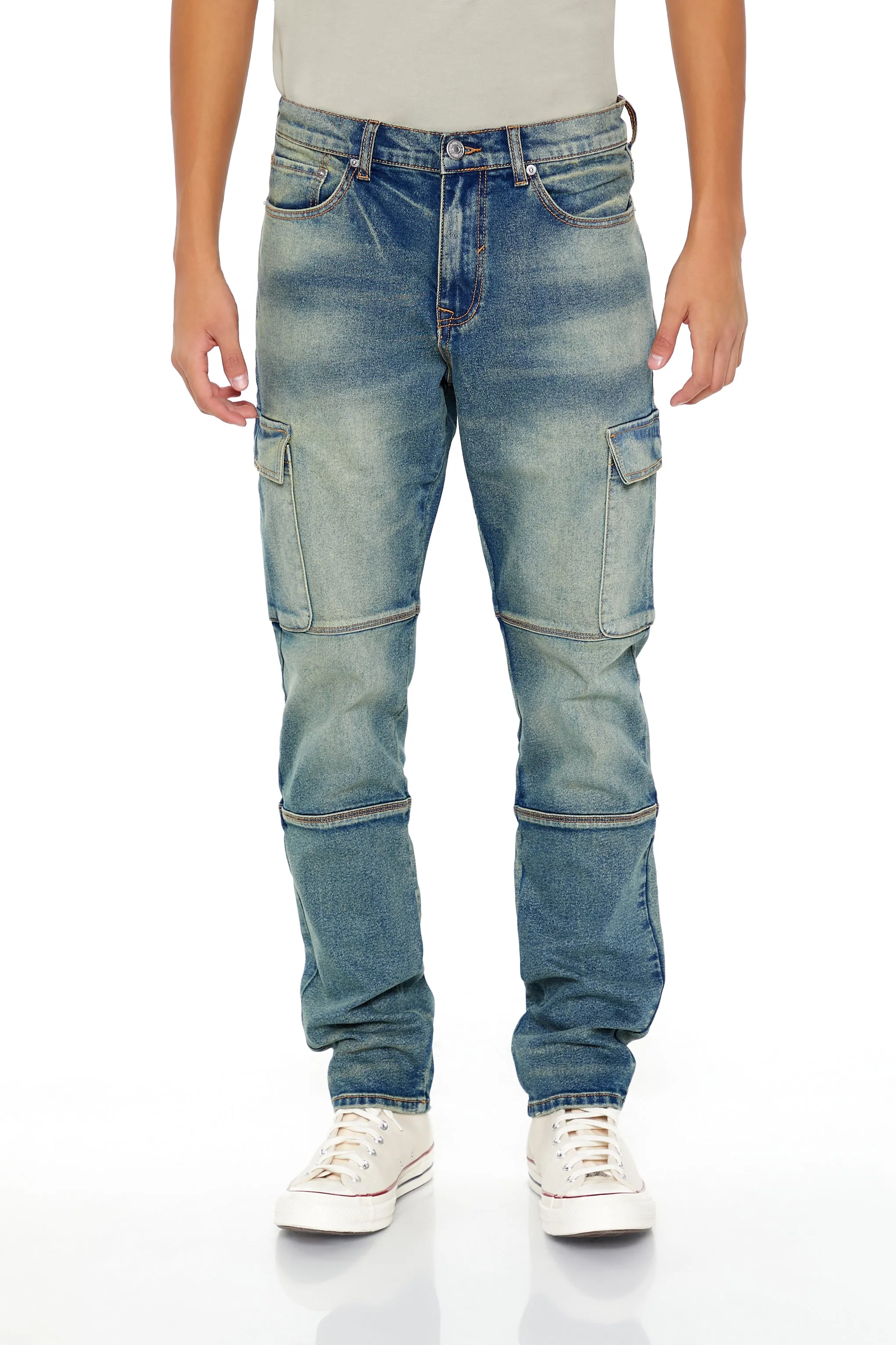 Jean cargo mi-taille mince sold by Urban Planet