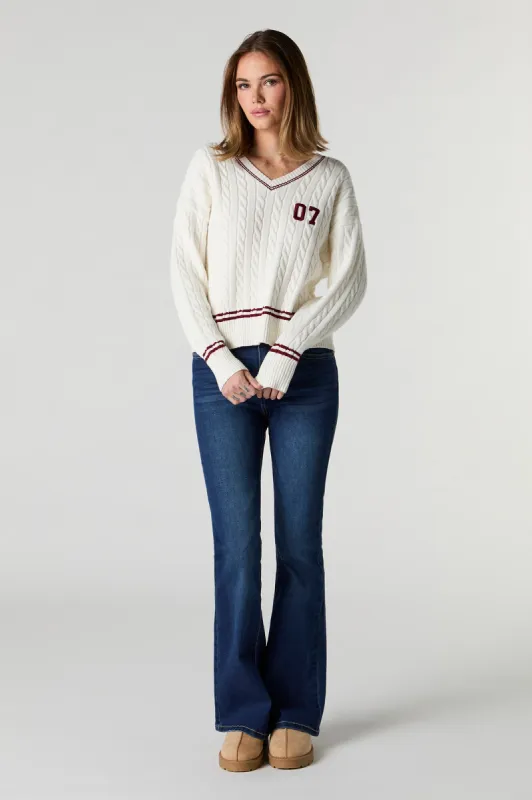 Jean extensible à jambe évasée délavé foncé sold by Urban Planet