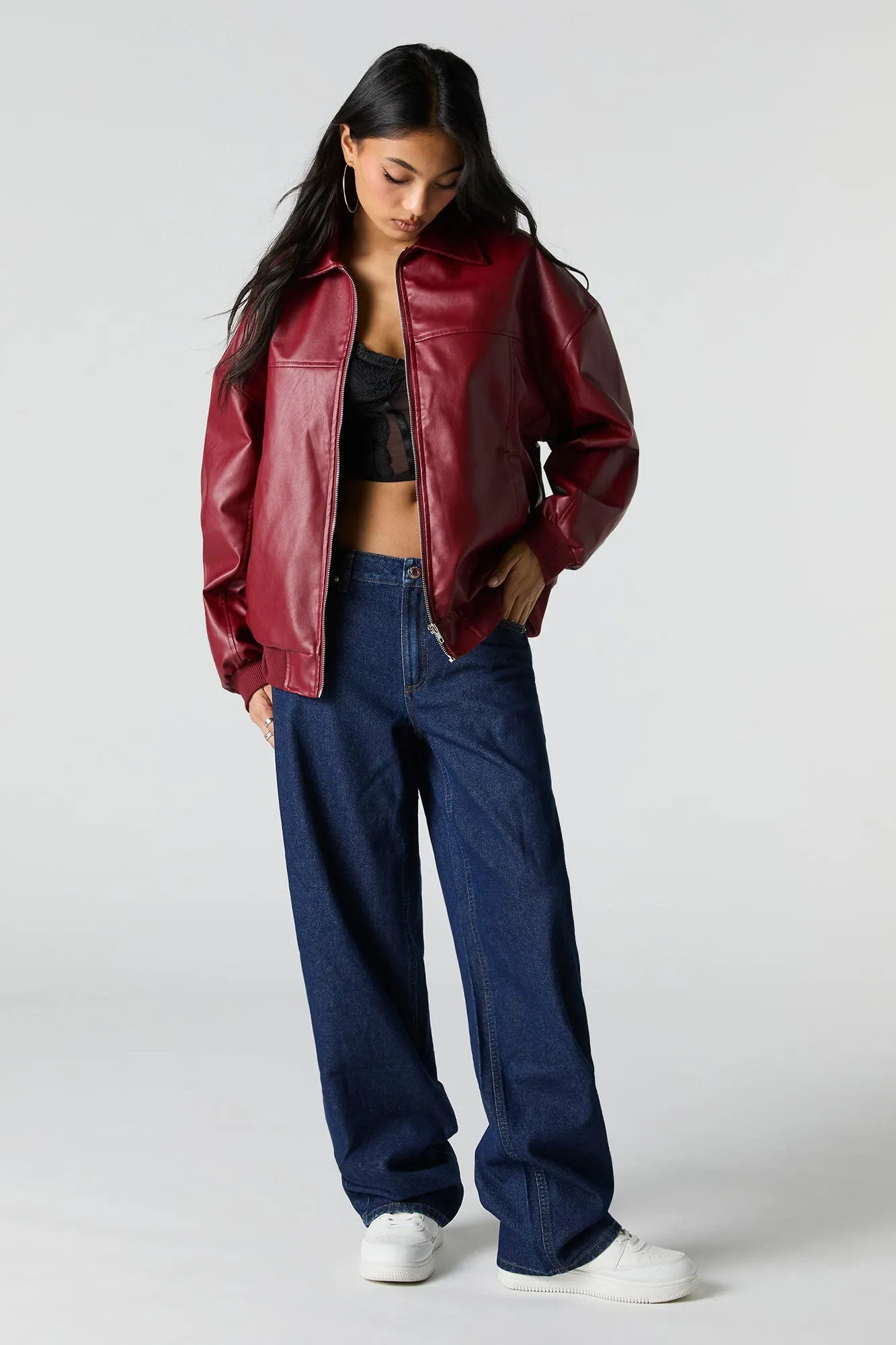 Blouson d'aviateur surdimensionné en similicuir avec glissière sold by Urban Planet product image thumbnail 3