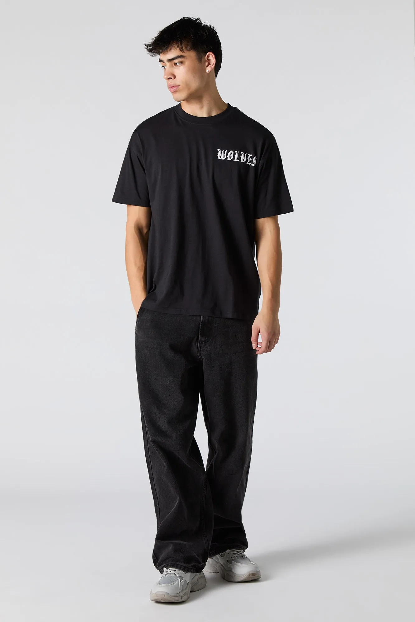 T-shirt décontracté à imprimé Walk with Wolves sold by Urban Planet product image thumbnail 3