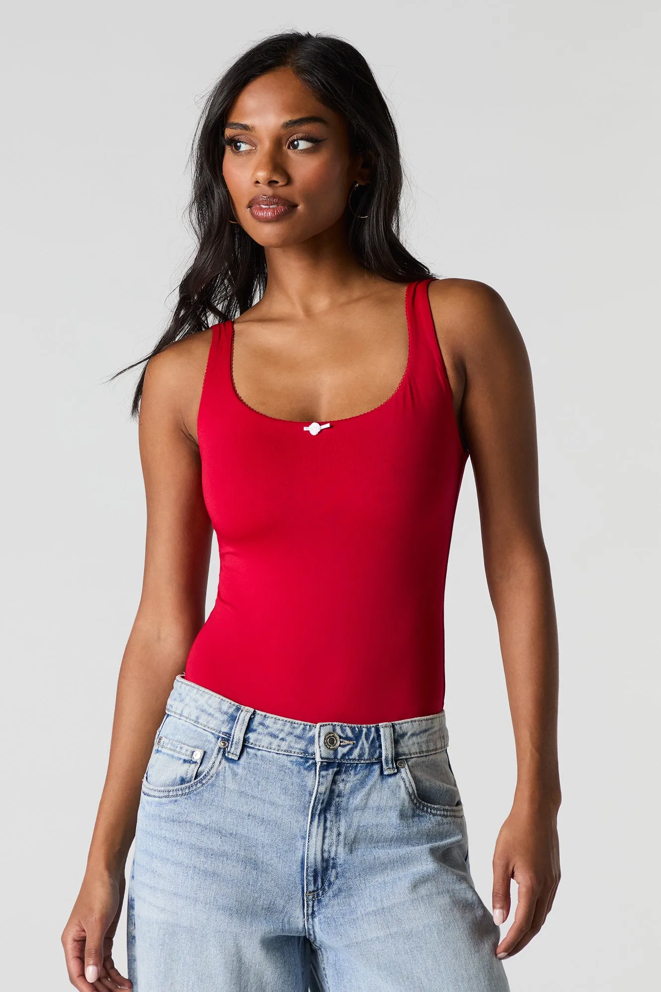 Maillot profilé avec liséré de rosettes de dentelle et encolure dégagée sold by Urban Planet product image thumbnail 5