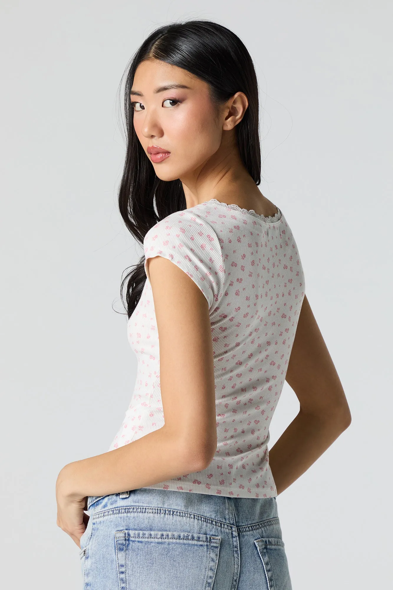 Haut côtelé avec rosette et bordure en dentelle sold by Urban Planet product image thumbnail 2