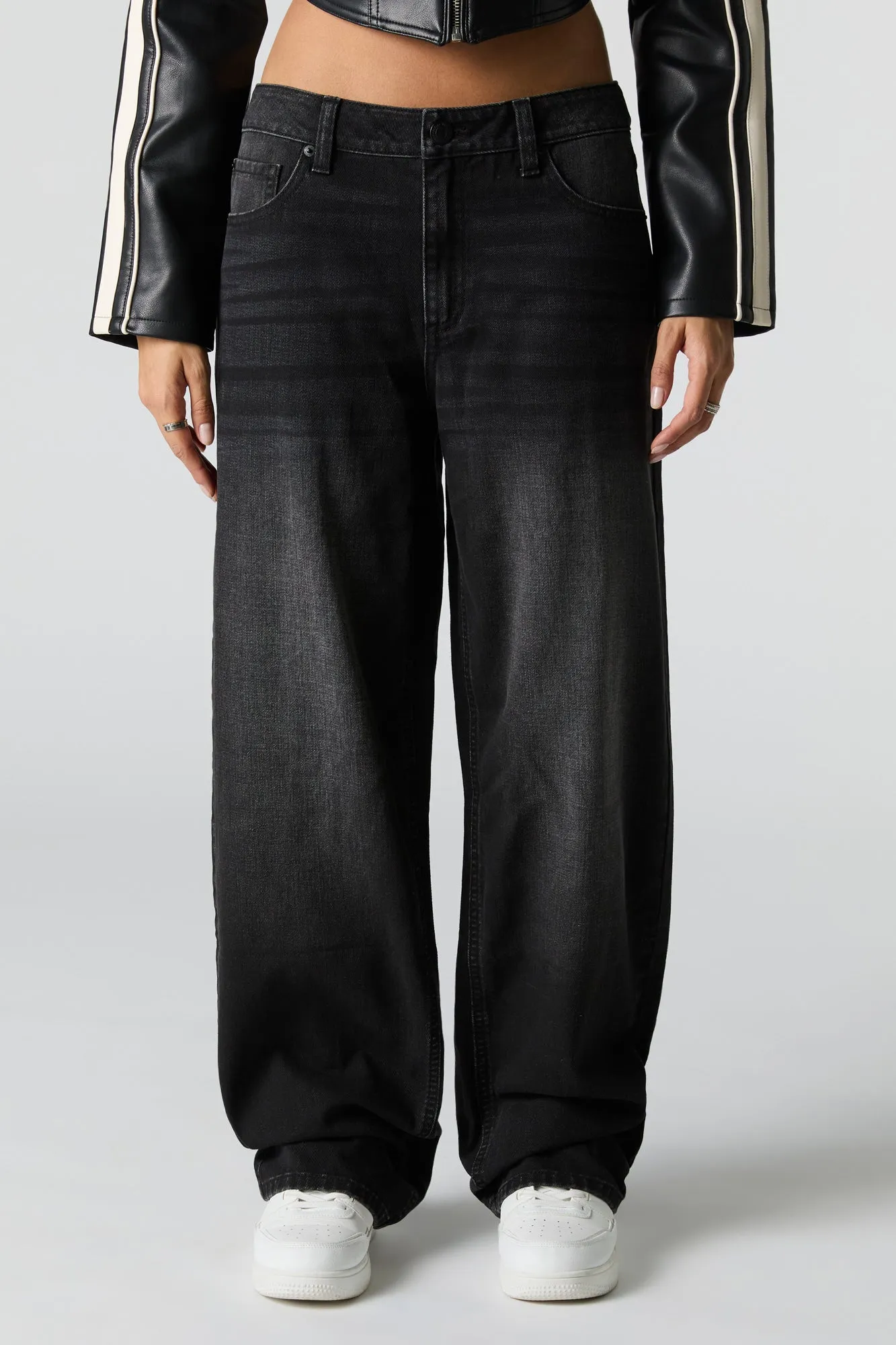 Vintage Black Wash Low Rise Baggy Jean sold by Urban Planet product image thumbnail 2