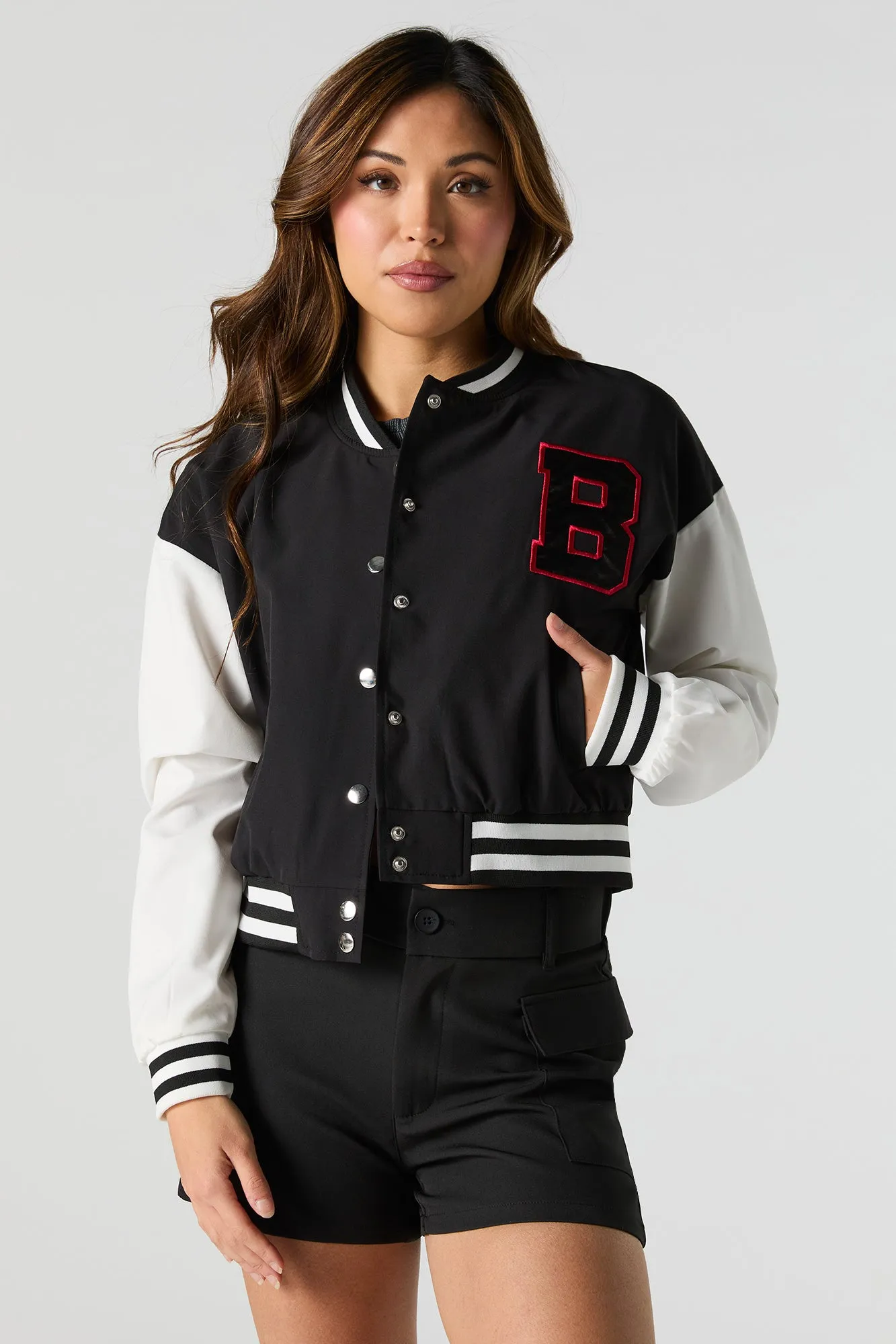 Blouson de style universitaire en nylon avec motif brodé en sergé sold by Urban Planet product image thumbnail 4