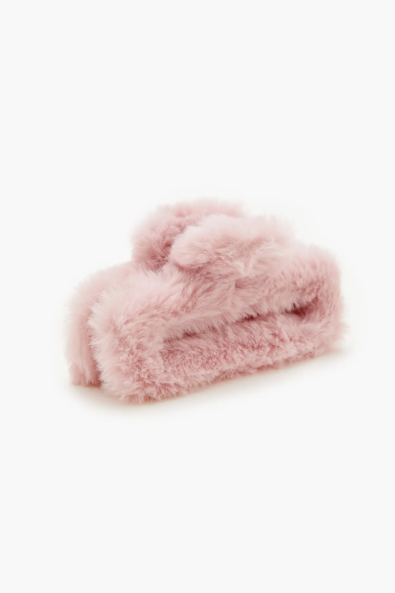 Faux Fur Claw Hair Clip sold by Urban Planet product image thumbnail 2