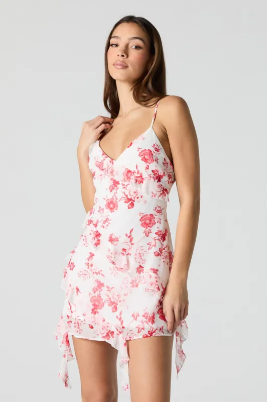 Minirobe volantée fleurie en chiffon sold by Urban Planet