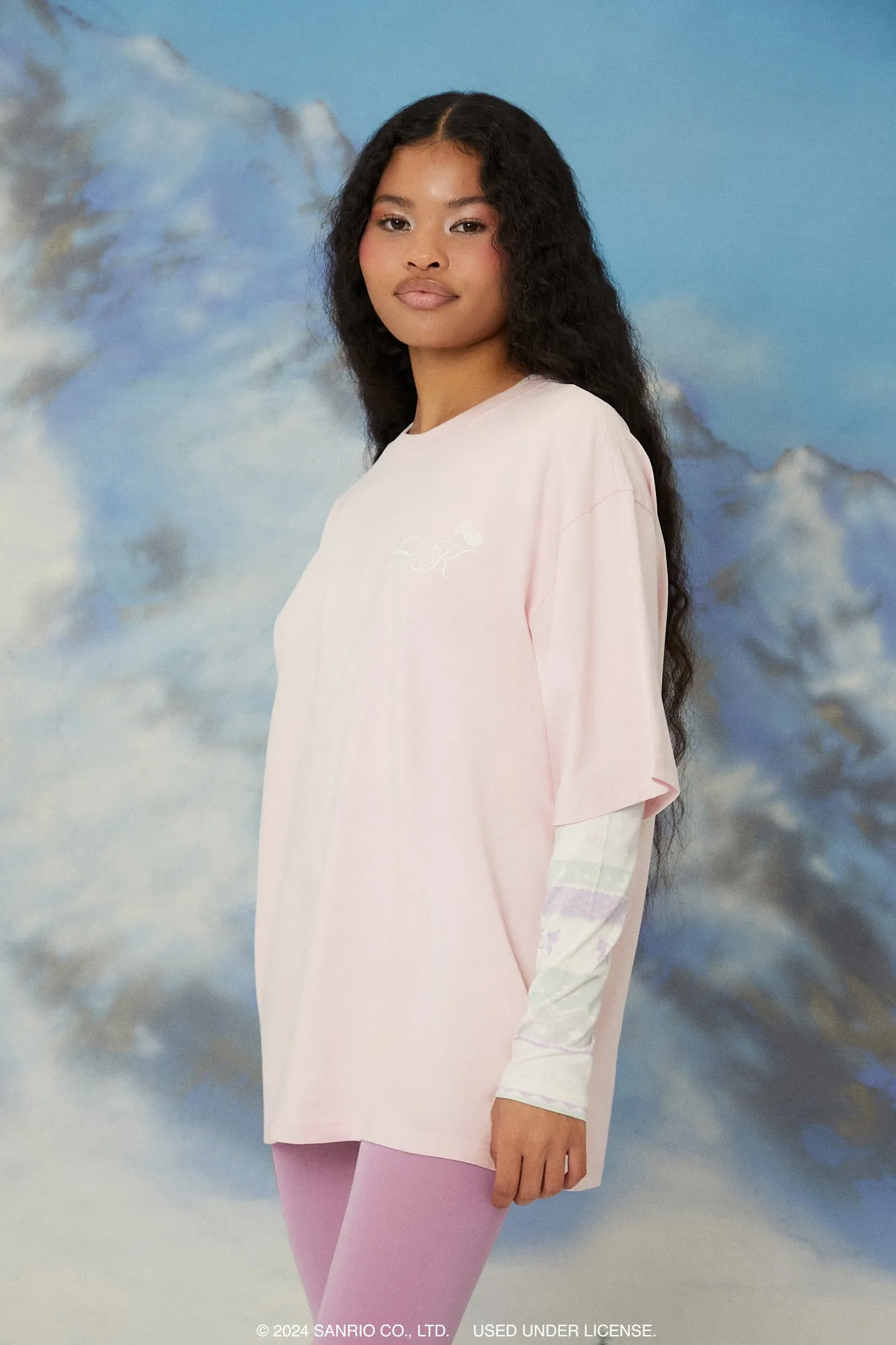 T-shirt à imprimé Hello Kitty avec pierres du Rhin et boucle sold by Urban Planet product image thumbnail 4