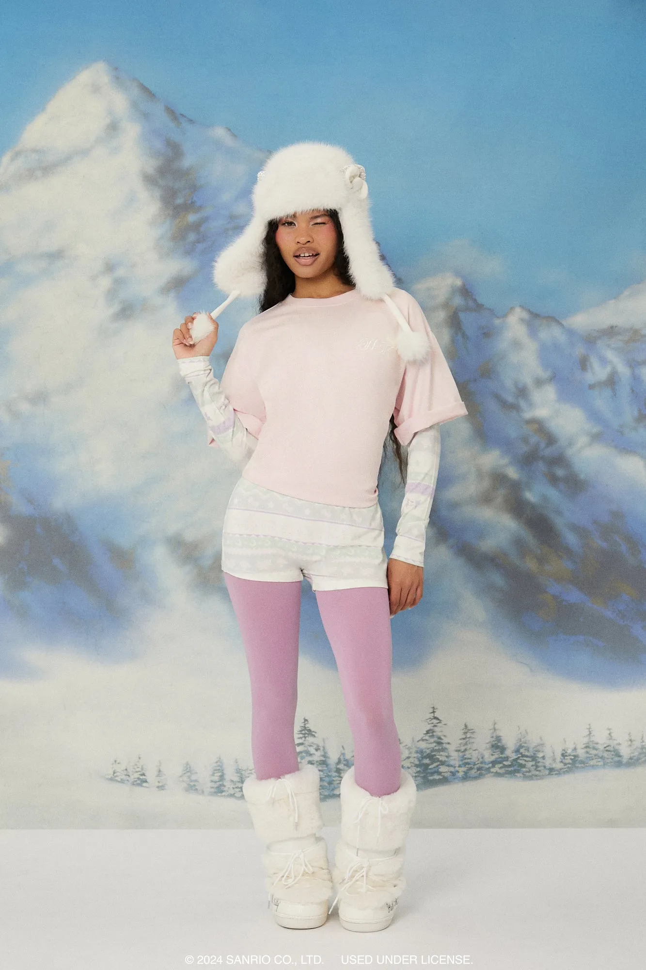 T-shirt à imprimé Hello Kitty avec pierres du Rhin et boucle sold by Urban Planet product image thumbnail 3
