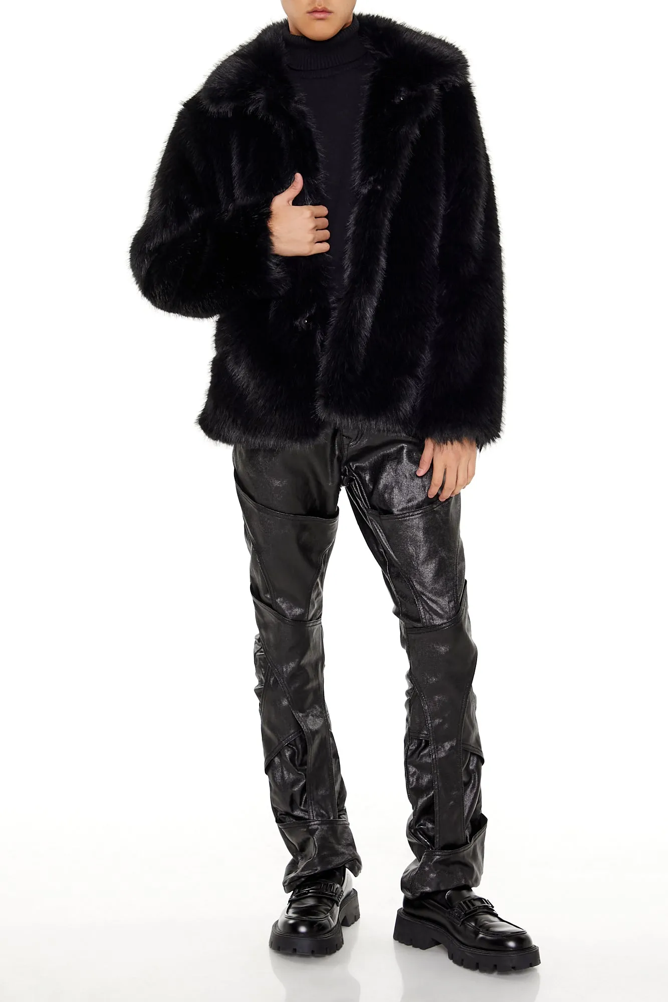 Manteau boutonné en similifourrure unisexe sold by Urban Planet product image thumbnail 3