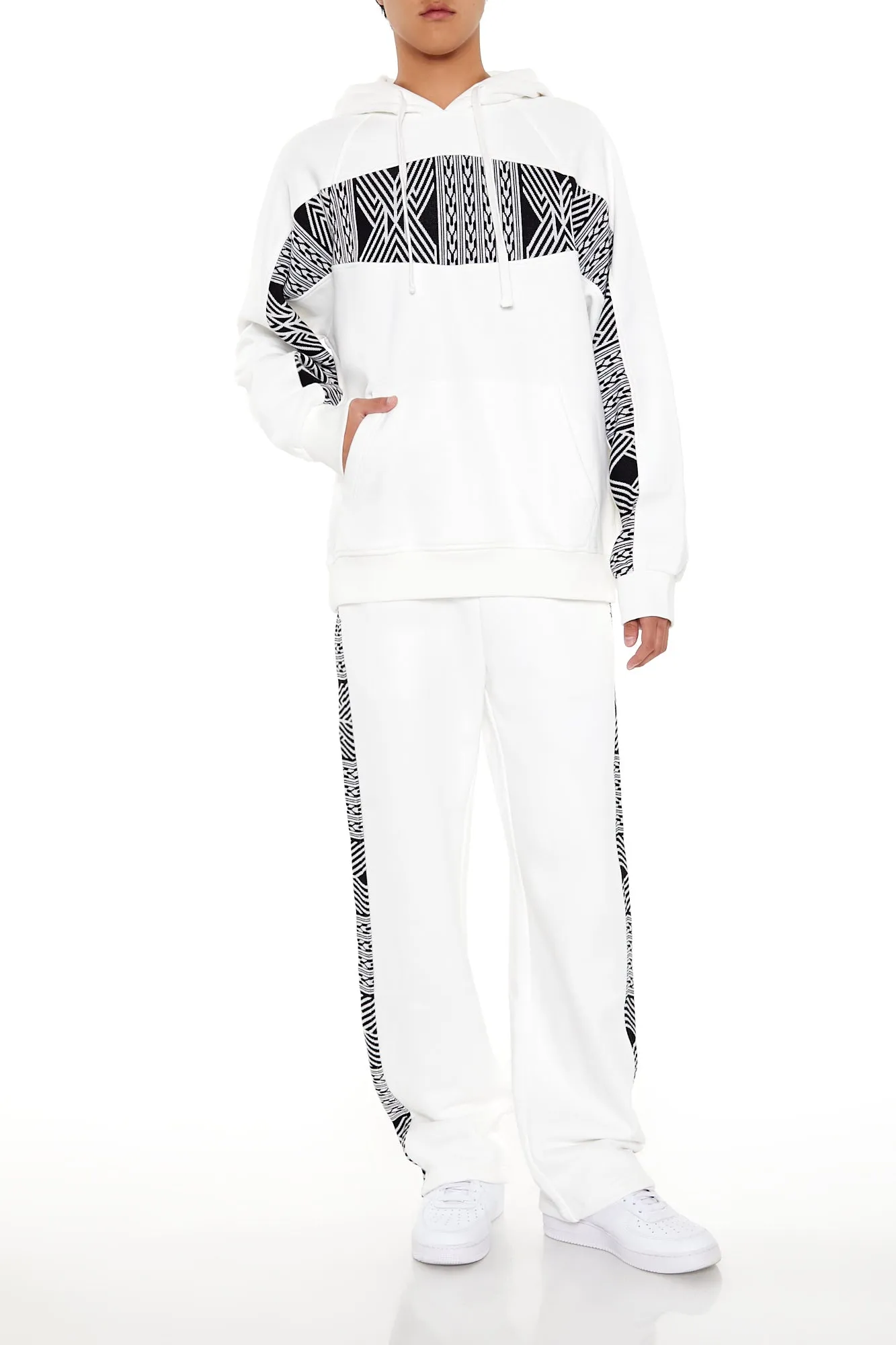 Jogger en tissu bouclette avec motif abstrait sold by Urban Planet product image thumbnail 2