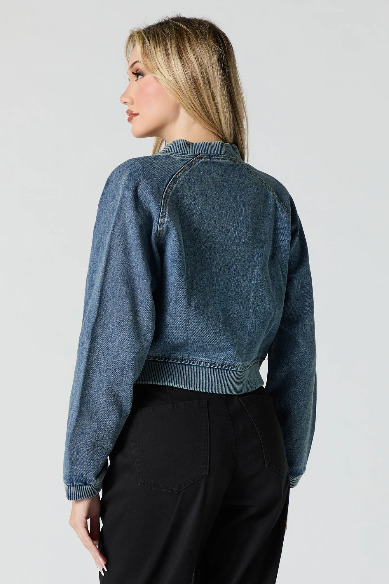 Blouson d'avaiteur en denim écourté sold by Urban Planet product image thumbnail 2