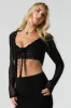 Cardigan court en tricot ajouré avec attache sold by Urban Planet