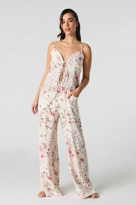 Pantalon volanté à jambe large sold by Urban Planet