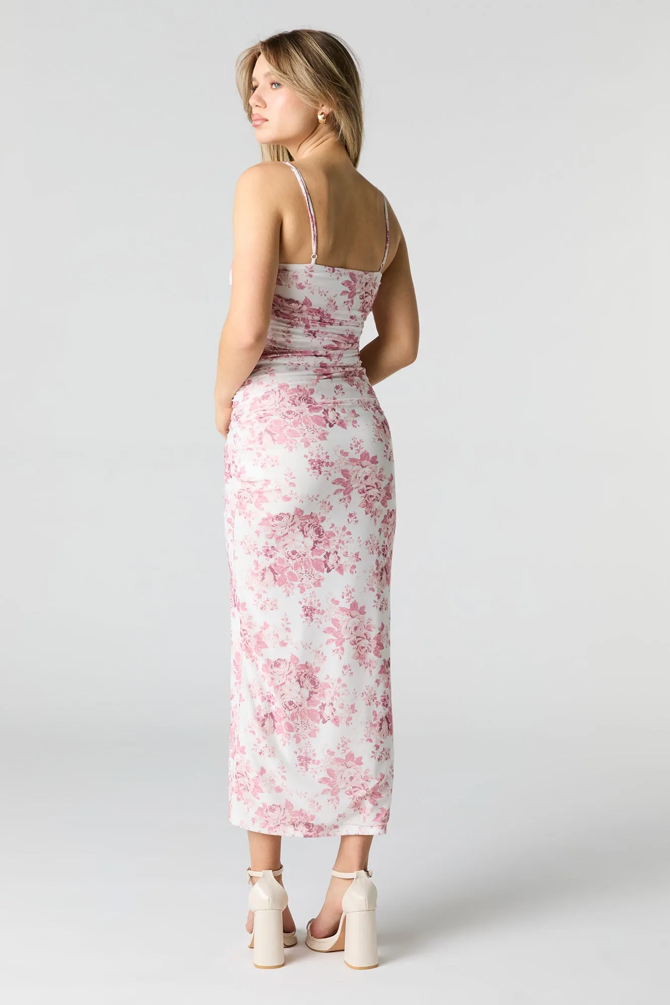 Robe midi ruchée leurie en filet avec fente sold by Urban Planet product image thumbnail 3